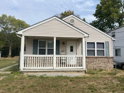 Photo of 534 Stambaugh Avenue, Columbus, OH 43207 (MLS # 225035855)