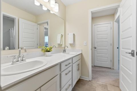 Tiny photo for 5623 Godetia Street, Westerville, OH 43081 (MLS # 225044637)