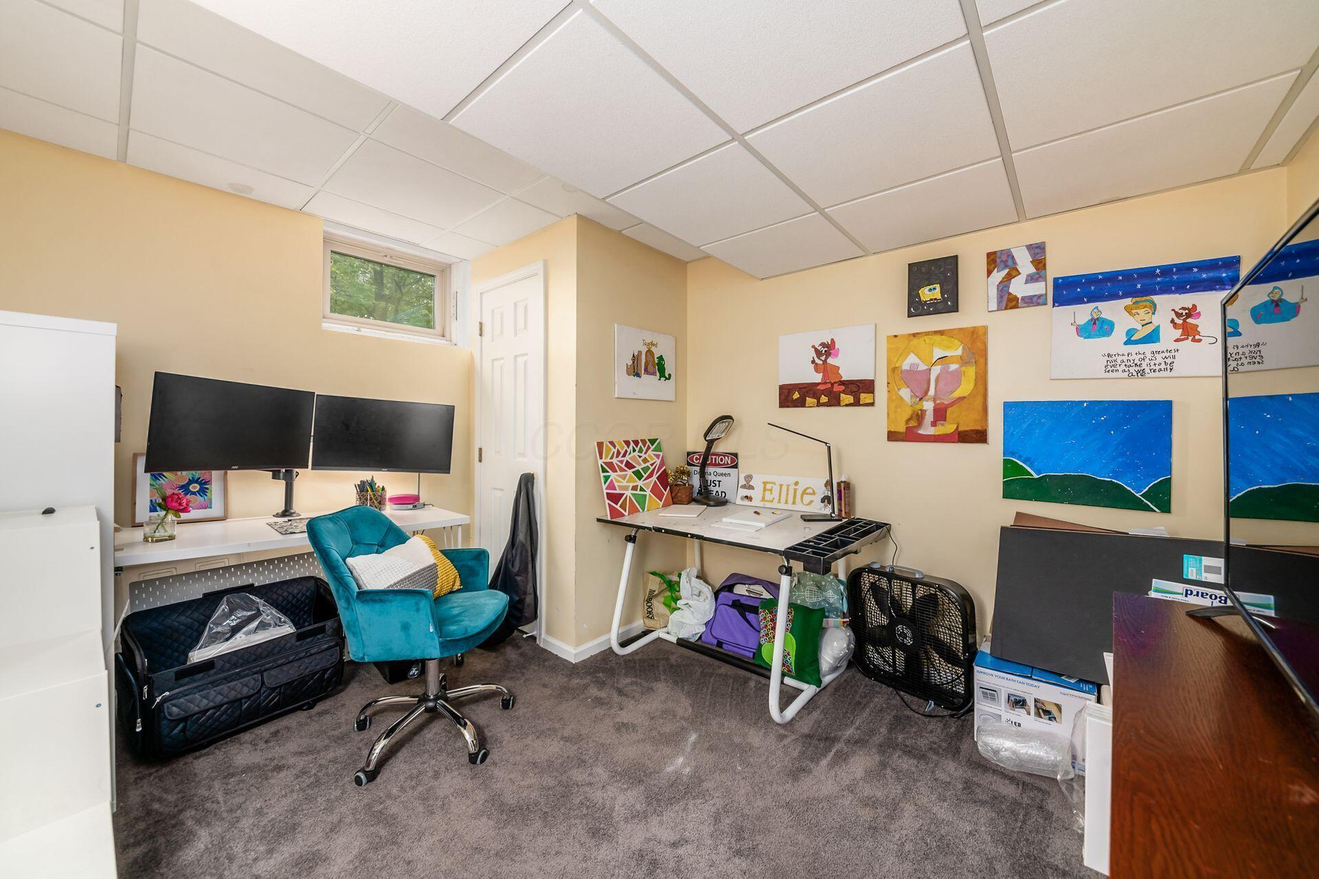 1009 Farrington Drive, Westerville, Ohio image 34