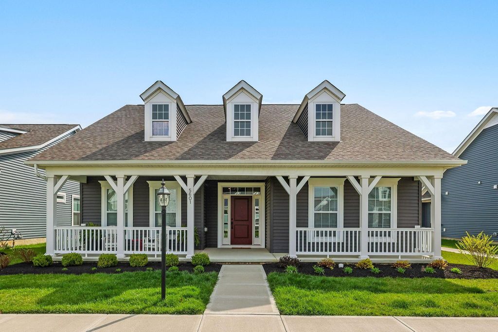 Photo of 5601 Jessica Lane E, Powell, OH 43065 (MLS # 226011986)
