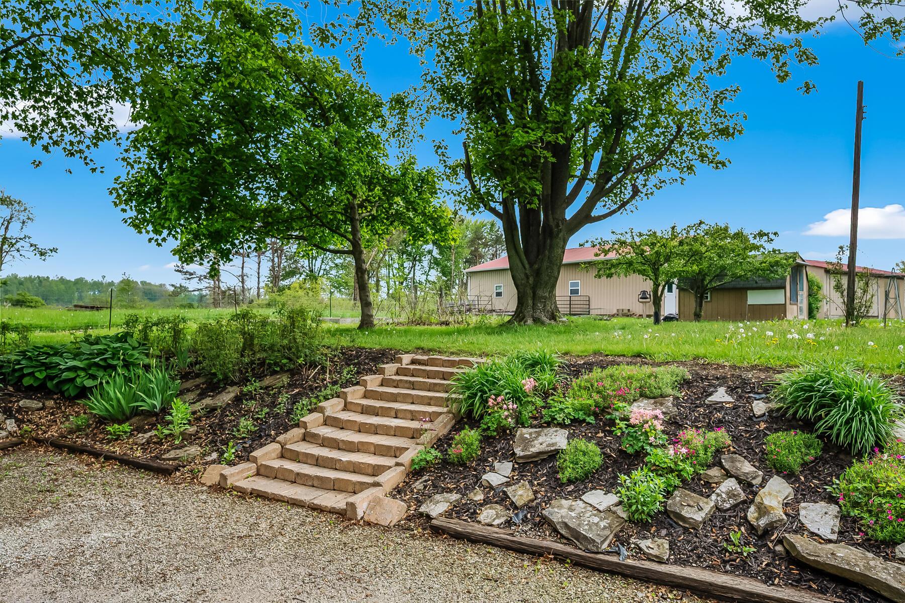 13535 Vans Valley Road, Galena, Ohio image 39
