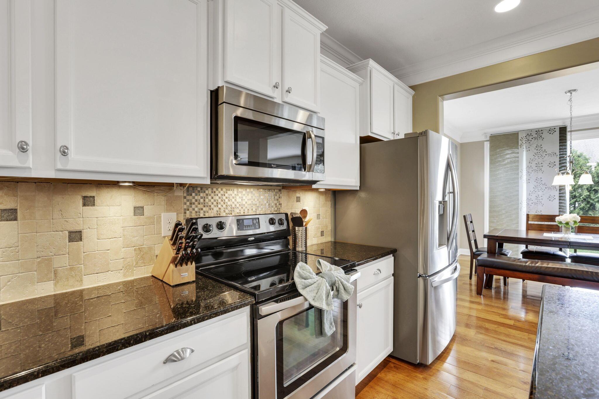 4919 Nadine Park Drive, Hilliard, Ohio image 16