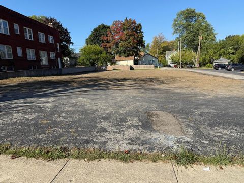 Photo of 367 S Main Street, Marion, OH 43302 (MLS # 225036686)