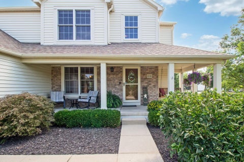 Photo of 4146 Hoffman Farms Drive, Hilliard, OH 43026 (MLS # 226034081)