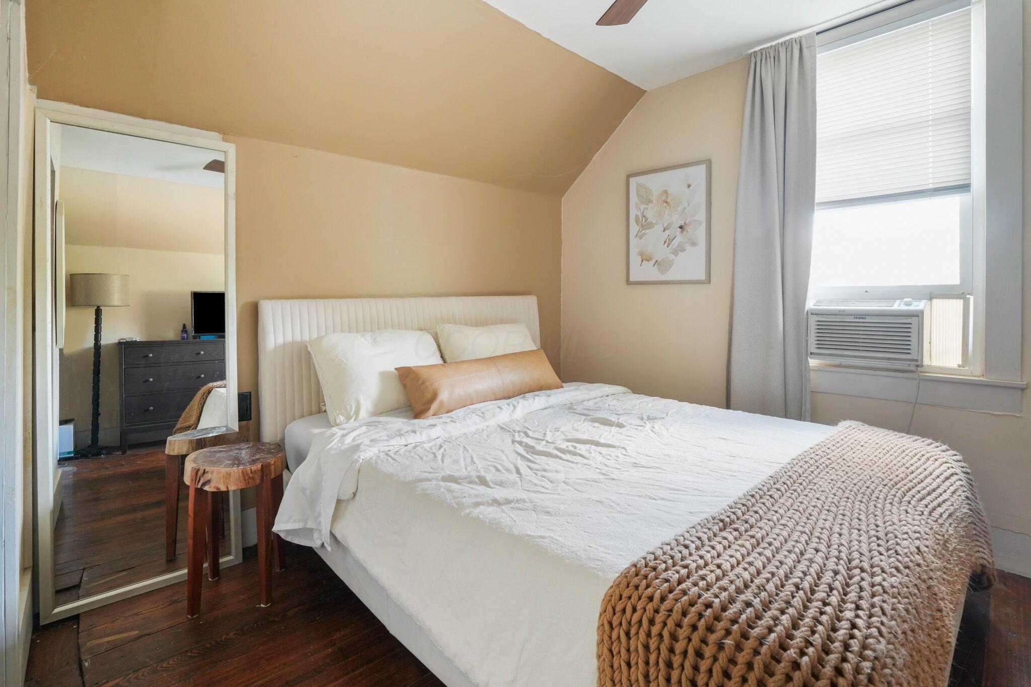 Delaware, Ohio 43015, United States, 2 Bedrooms Bedrooms, ,1 BathroomBathrooms,Residential,Active,216164