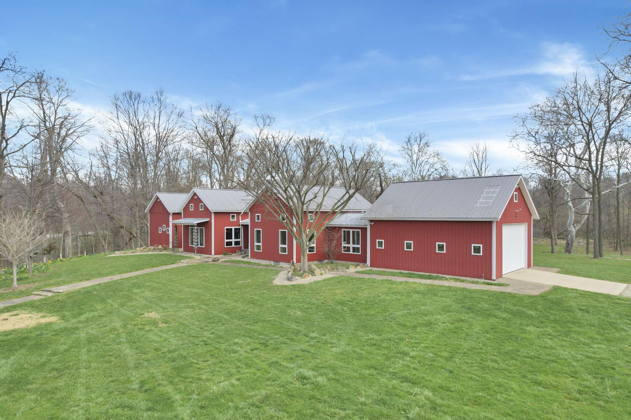 1133 Shearer Road, Galion, Ohio image 2