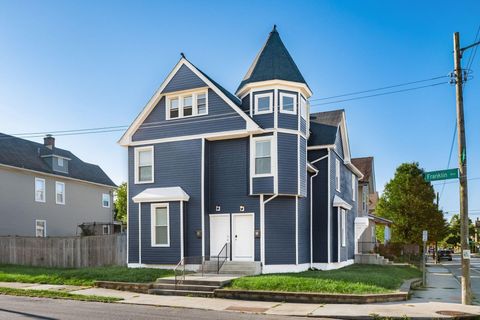 Photo of 1109 Franklin Avenue 1111 #1111, Columbus, OH 43205 (MLS # 225044700)