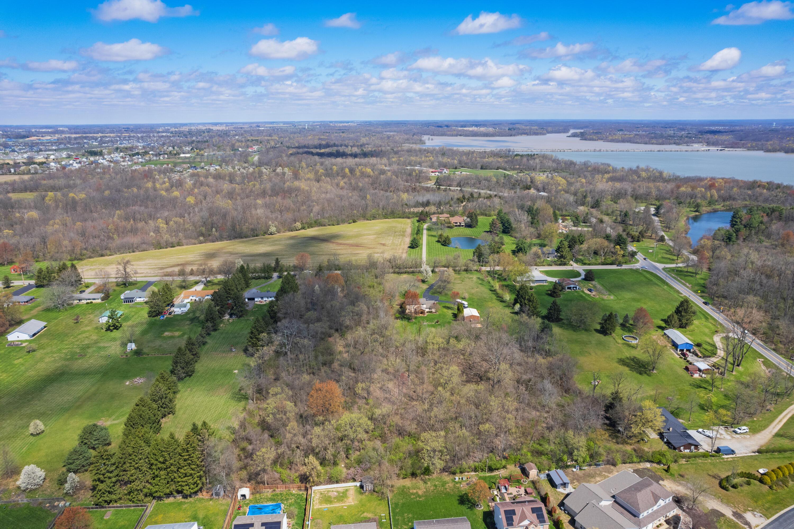 Peachblow Road, Lewis Center, Ohio image 25