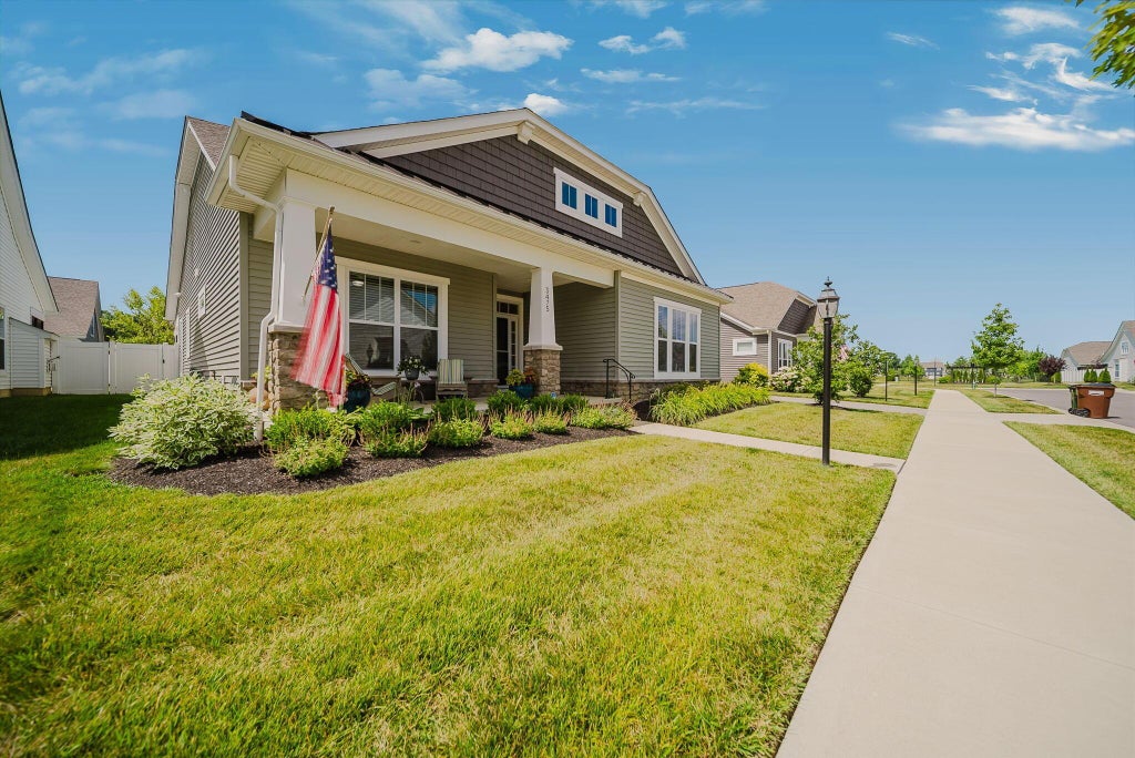 Photo of 3475 Jessica Lane S, Powell, OH 43065 (MLS # 226028485)