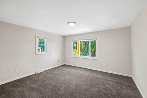 Tiny photo for 539 N Ohio Avenue, Lancaster, OH 43130 (MLS # 226000409)