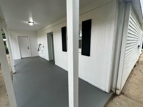 Tiny photo for 539 N Ohio Avenue, Lancaster, OH 43130 (MLS # 226000409)