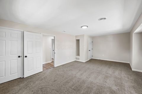 Tiny photo for 539 N Ohio Avenue, Lancaster, OH 43130 (MLS # 226000409)