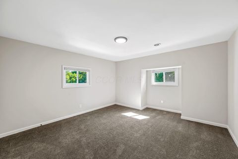 Tiny photo for 539 N Ohio Avenue, Lancaster, OH 43130 (MLS # 226000409)