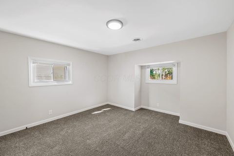 Tiny photo for 539 N Ohio Avenue, Lancaster, OH 43130 (MLS # 226000409)