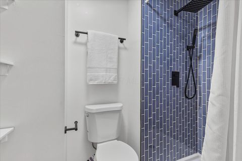 Tiny photo for 1929 Holly Ridge Road, Columbus, OH 43219 (MLS # 225045337)