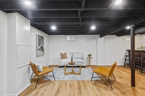 Tiny photo for 1929 Holly Ridge Road, Columbus, OH 43219 (MLS # 225045337)