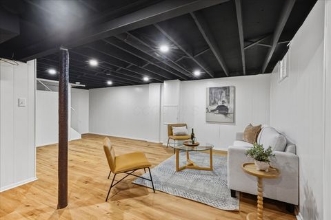 Tiny photo for 1929 Holly Ridge Road, Columbus, OH 43219 (MLS # 225045337)