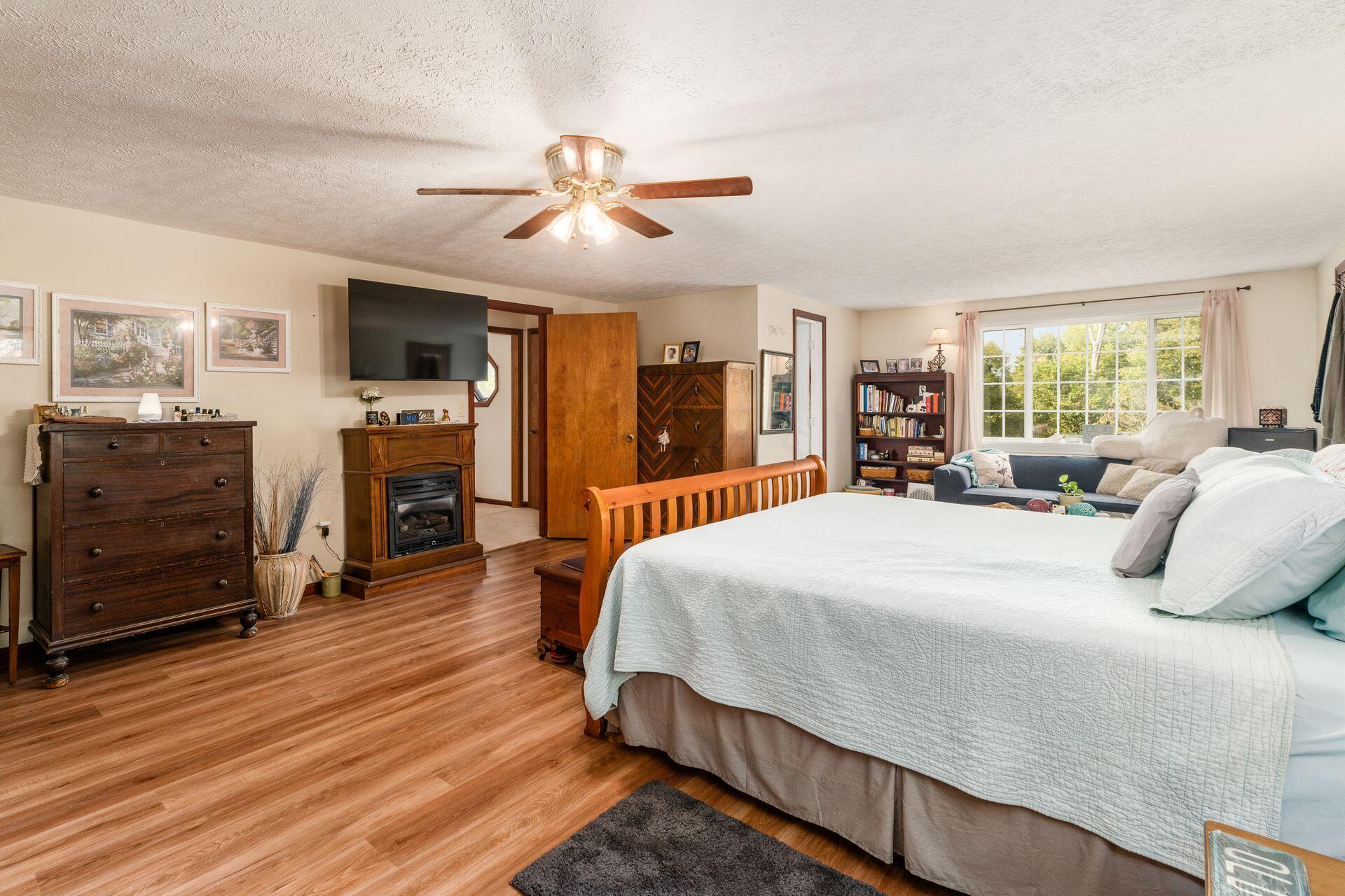 5595 Lancaster Road, Hebron, Ohio image 23