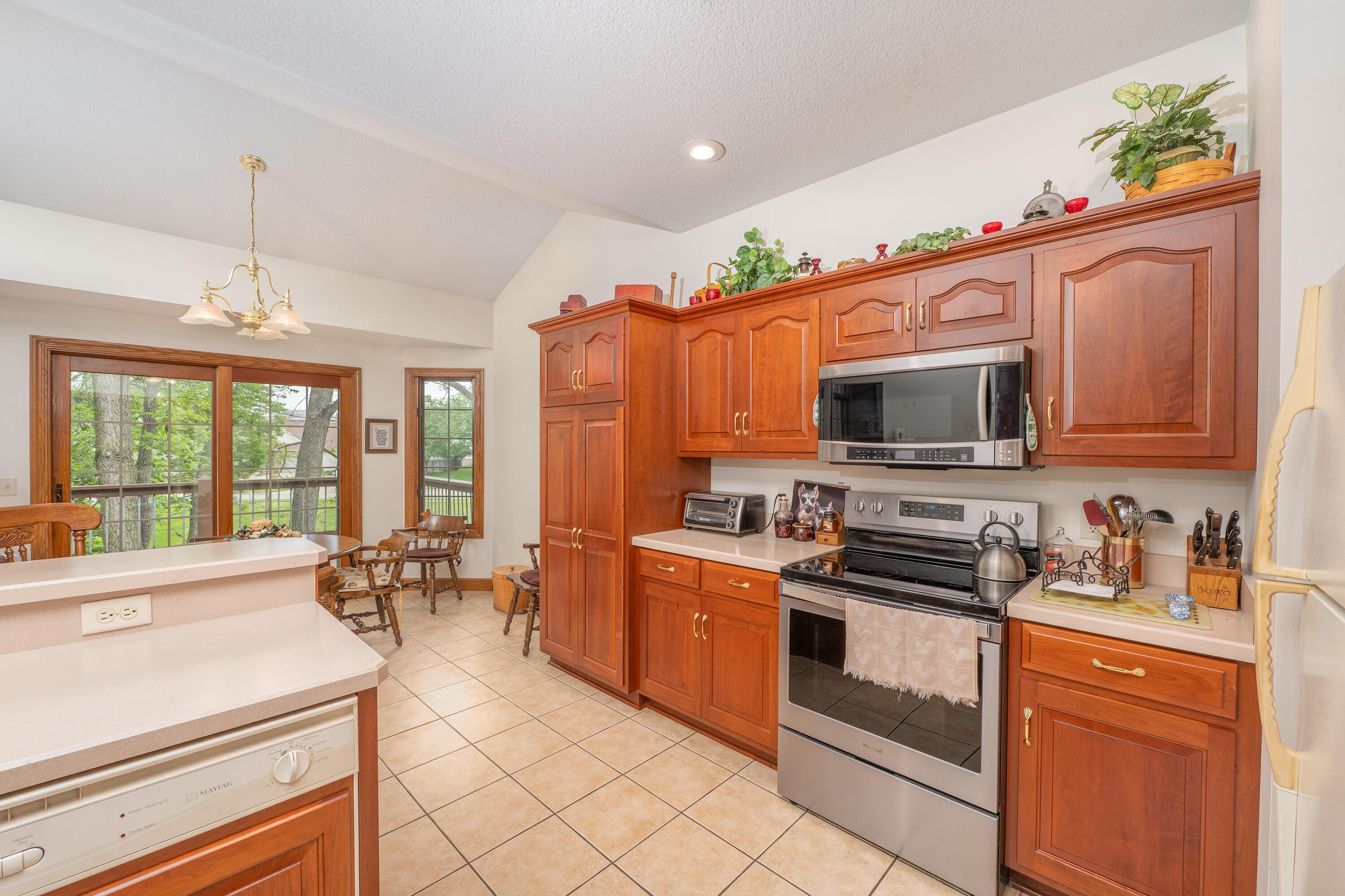 30 Woodlake Trail, Mount Vernon, Ohio image 14