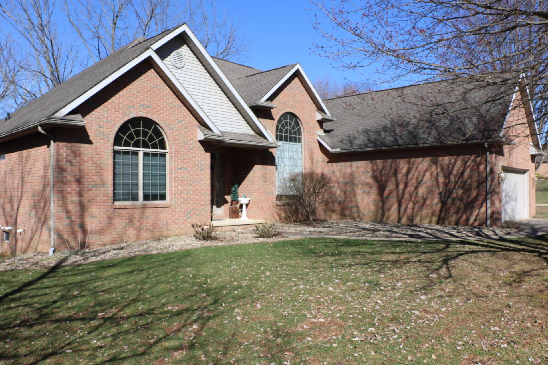 30 Woodlake Trail, Mount Vernon, Ohio image 2