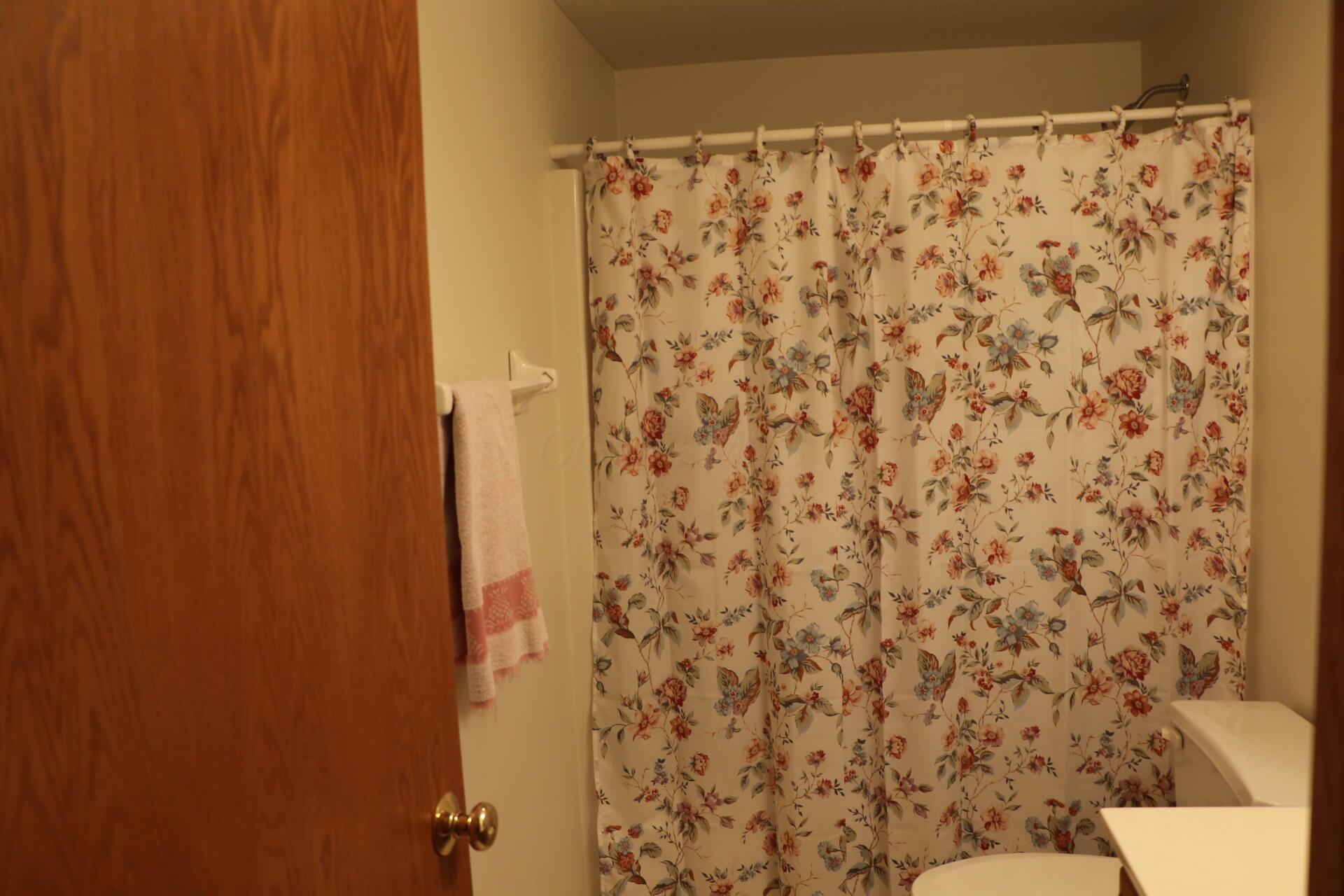 30 Woodlake Trail, Mount Vernon, Ohio image 27
