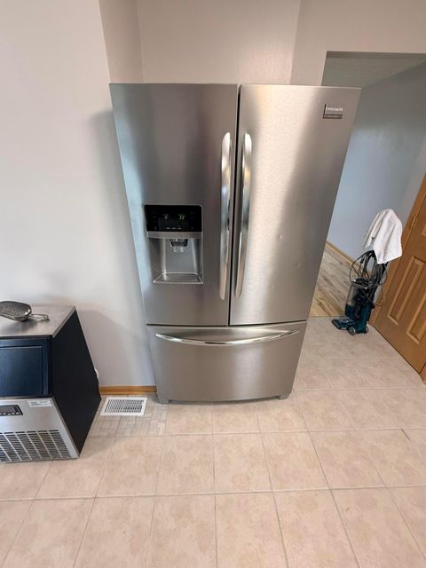 Tiny photo for 1149 Dorset Drive, London, OH 43140 (MLS # 226018107)
