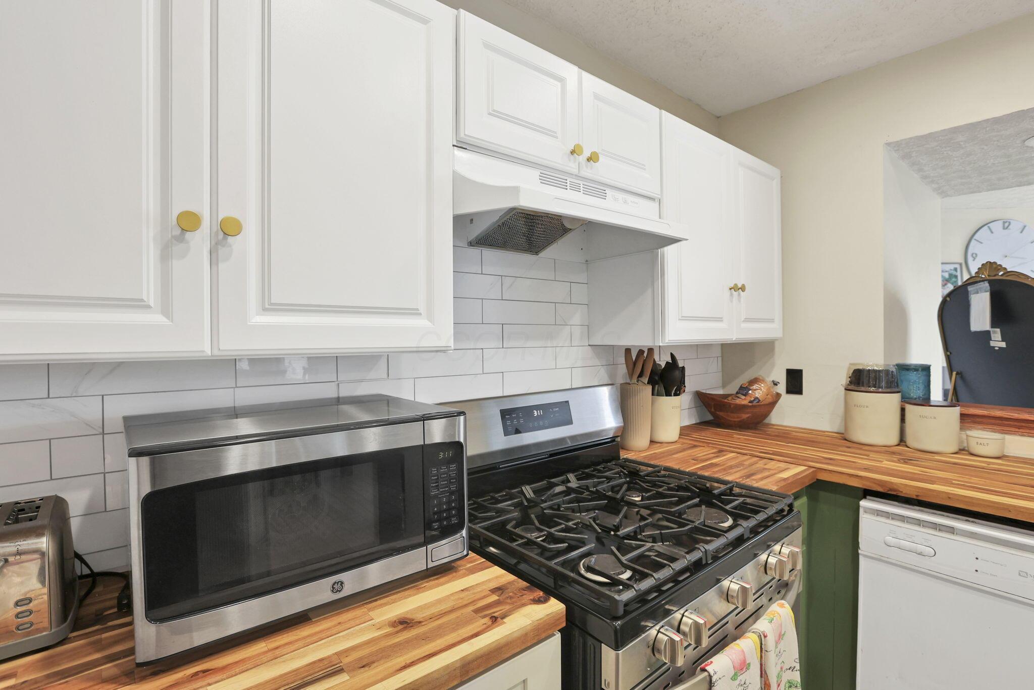1782 Rock Creek Drive, Grove City, Ohio image 14