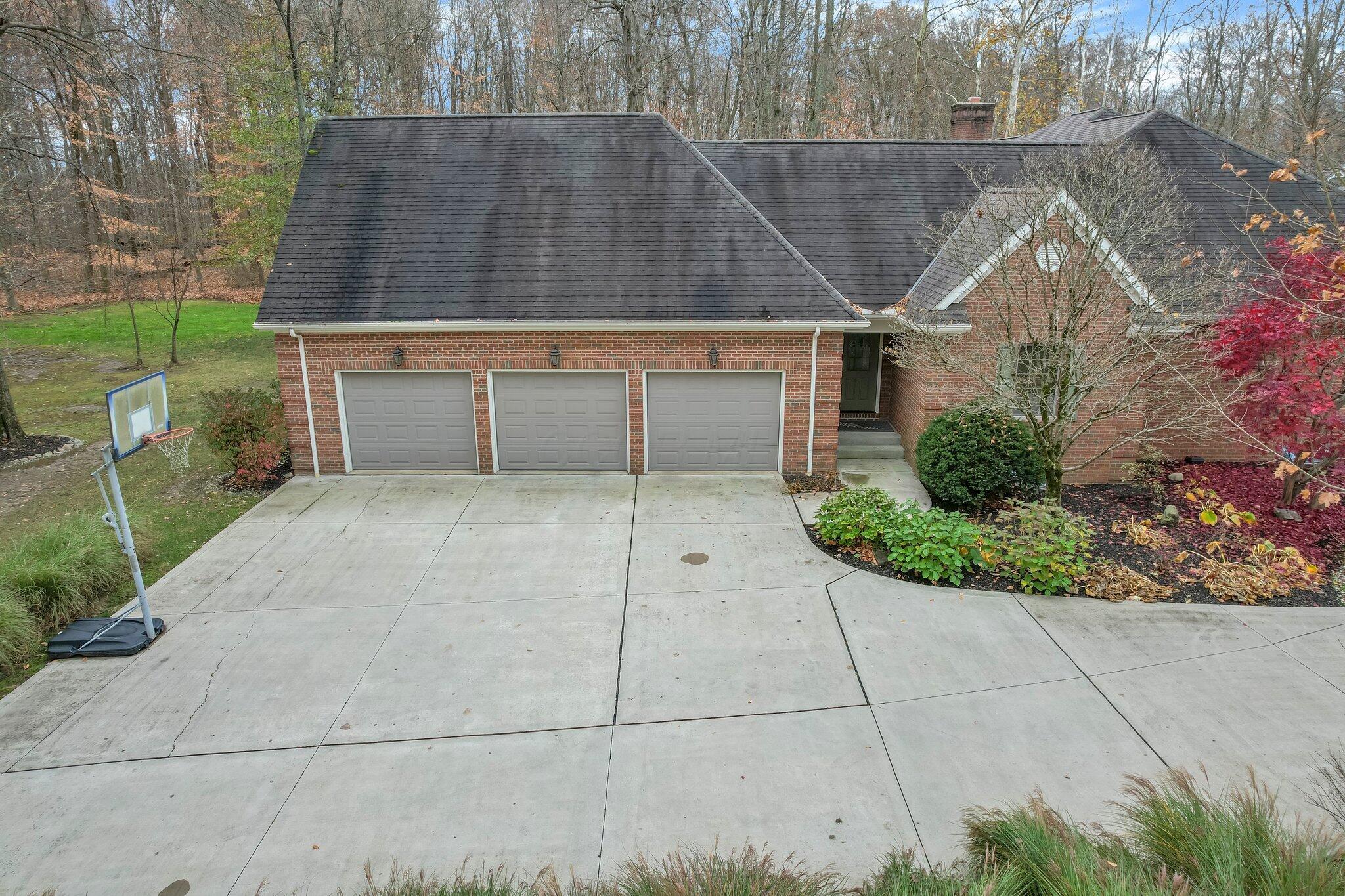 141 Zellers Lane, Pataskala, Ohio image 7