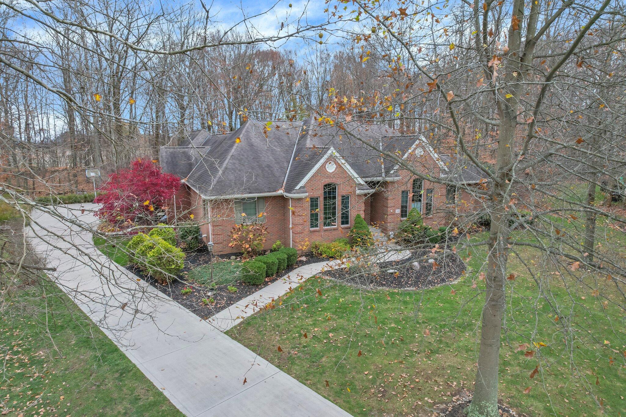 141 Zellers Lane, Pataskala, Ohio image 3