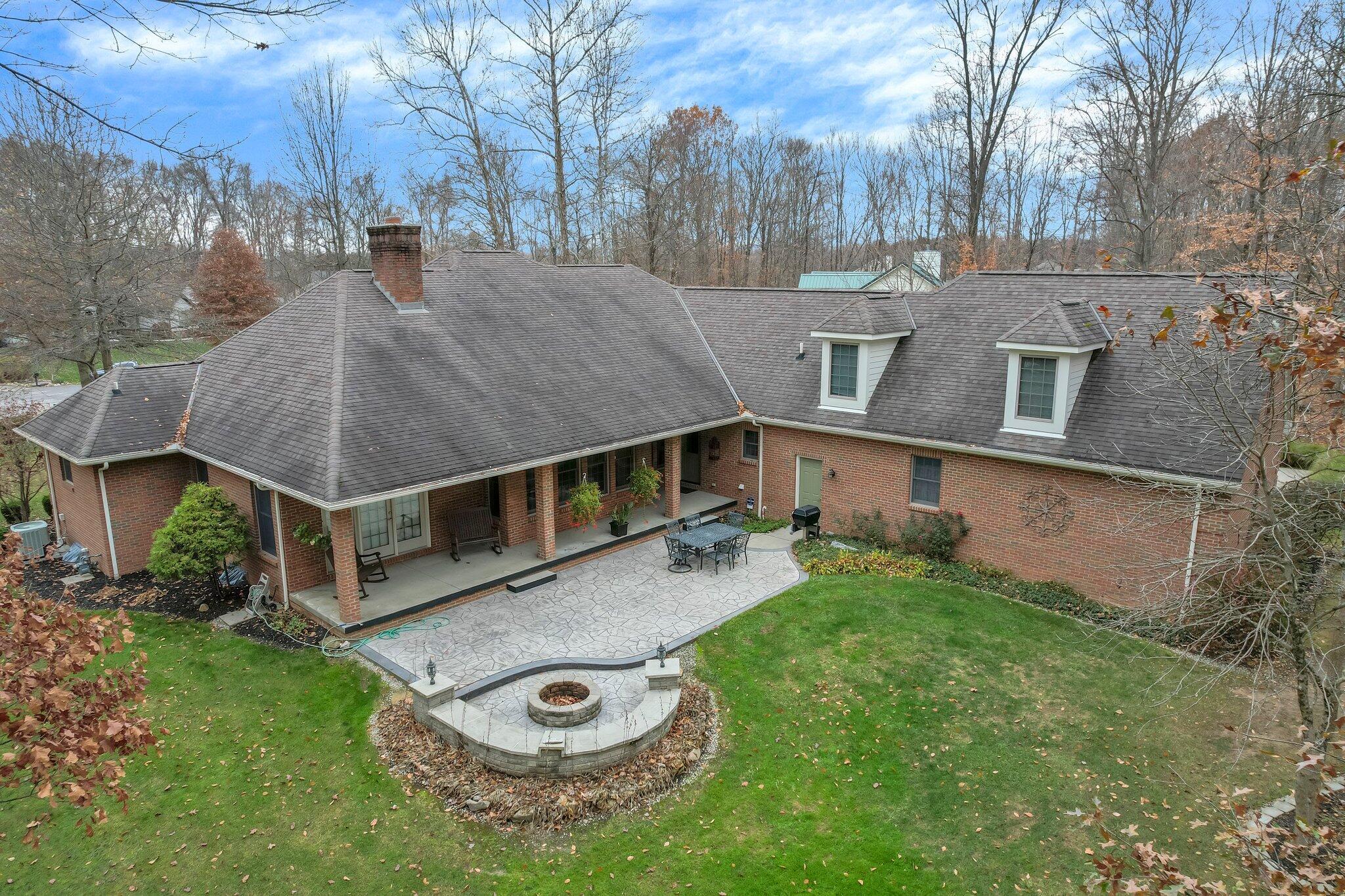 141 Zellers Lane, Pataskala, Ohio image 5