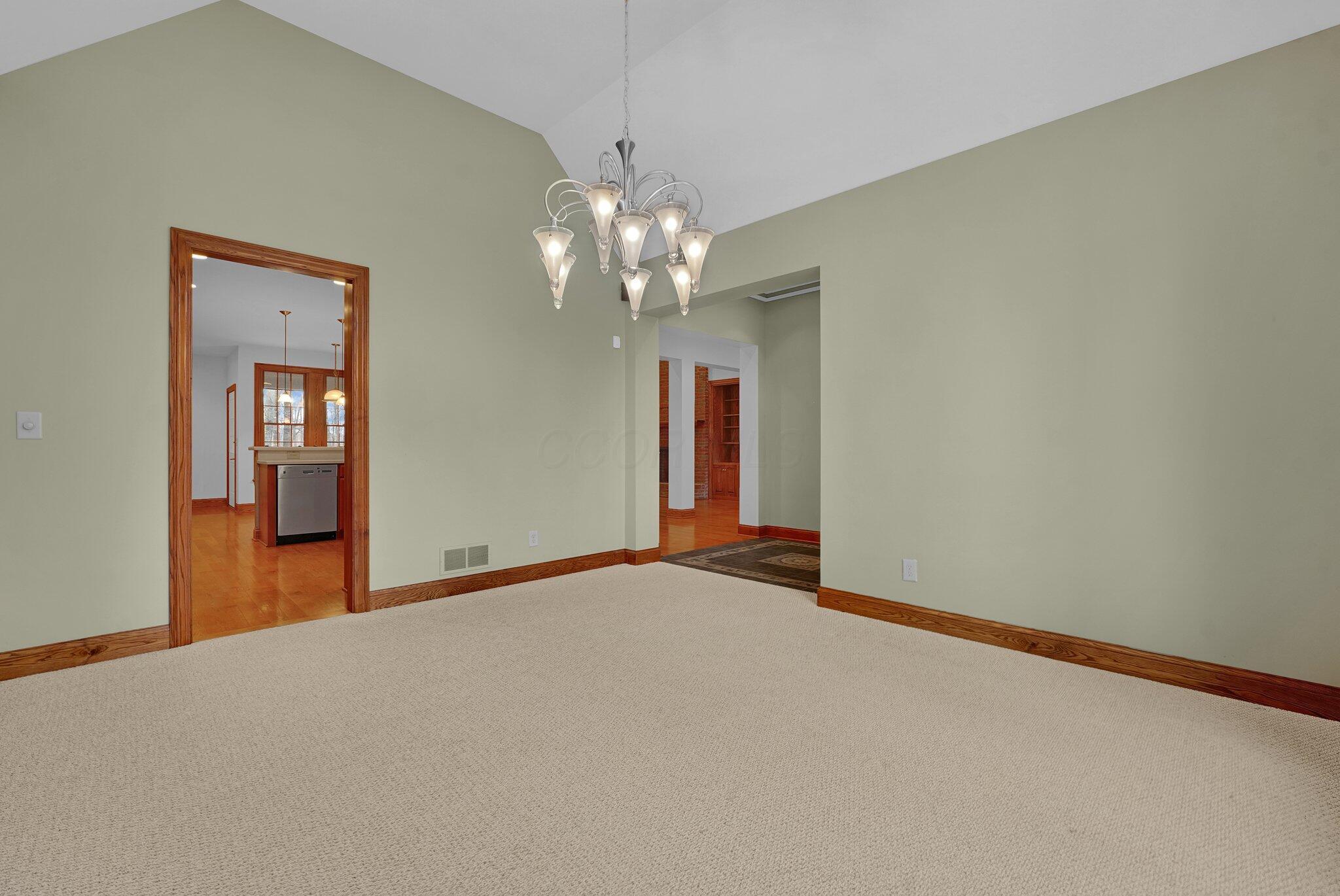 141 Zellers Lane, Pataskala, Ohio image 24