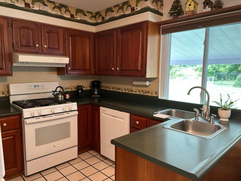 Tiny photo for 16 Coventry Drive, Chillicothe, OH 45601 (MLS # 226022480)