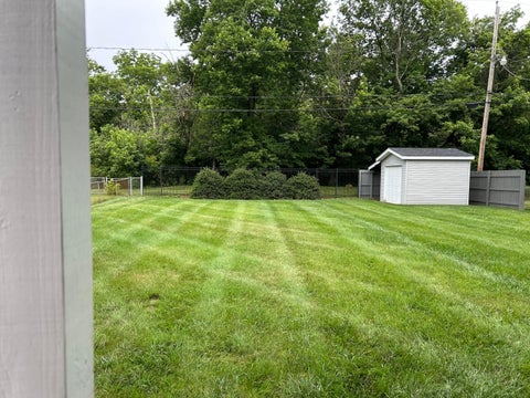 Tiny photo for 16 Coventry Drive, Chillicothe, OH 45601 (MLS # 226022480)