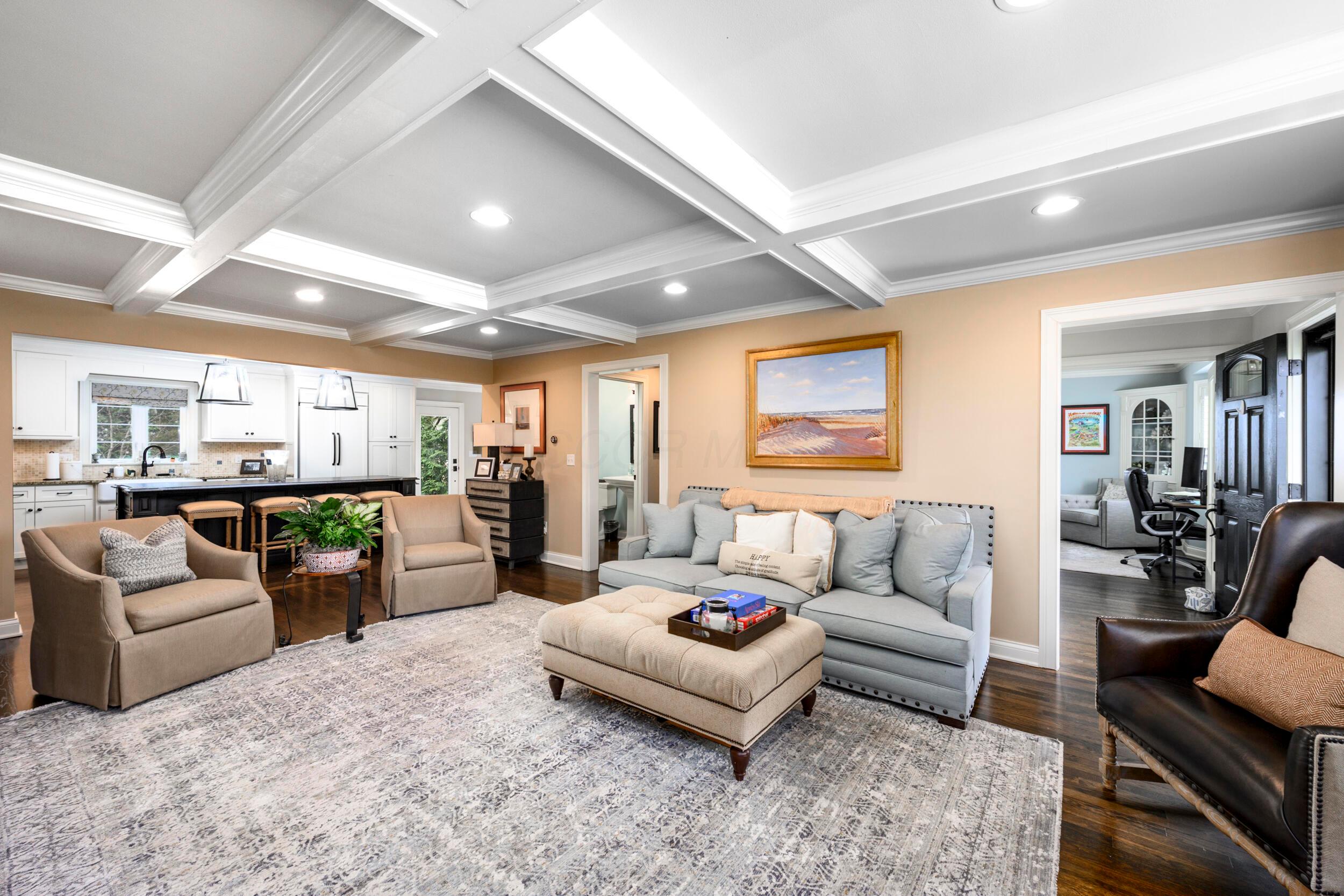 1865 Collingswood Road