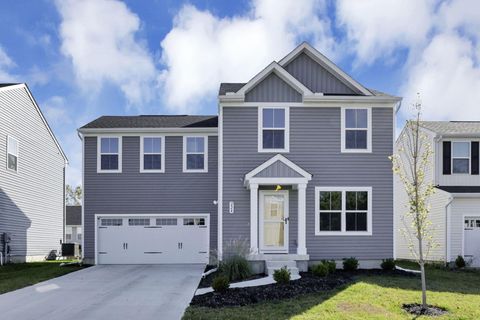 Photo of 224 Mackinac Drive, Springfield, OH 45505 (MLS # 225037199) Photo of 224 Mackinac Drive, Springfield, OH 45505 (MLS # 225037199)