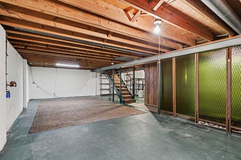 Tiny photo for 5320 Woodglen Road, Columbus, OH 43214 (MLS # 226015905)