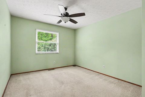Tiny photo for 5320 Woodglen Road, Columbus, OH 43214 (MLS # 226015905)