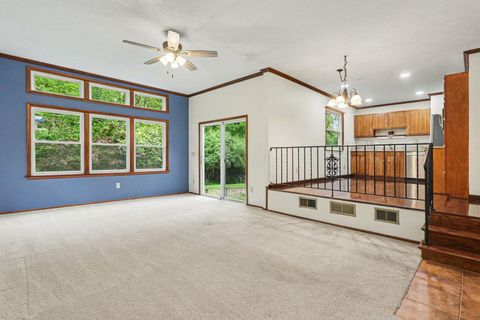 Tiny photo for 5320 Woodglen Road, Columbus, OH 43214 (MLS # 226015905)