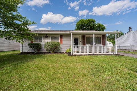 Photo of 3621 Tylor Drive, Columbus, OH 43232 (MLS # 226033324)