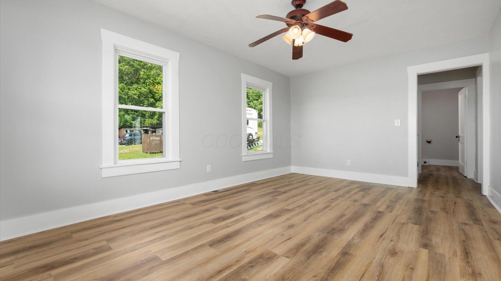 9945 Raiders Road
