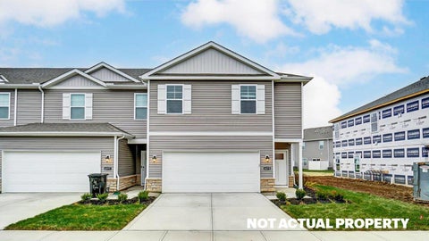 Photo of 1418 Marinelli Drive East, Columbus, OH 43228 (MLS # 226036125)