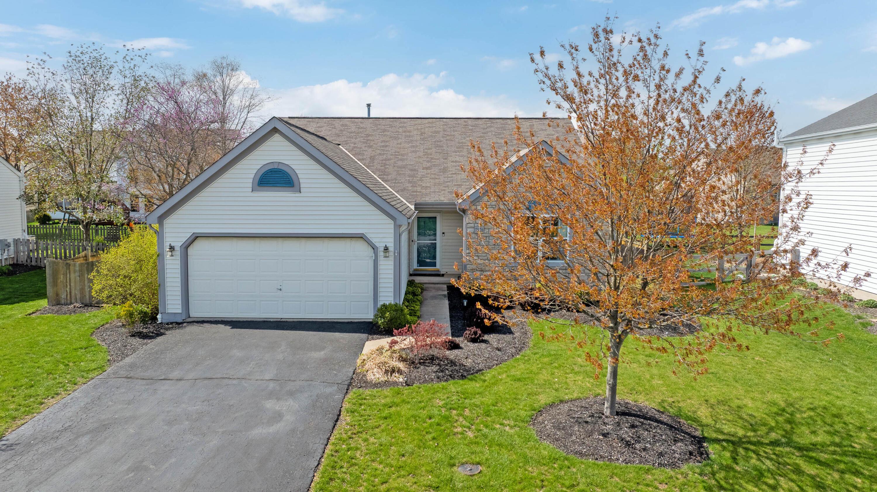 7976 Gladshire Boulevard, Lewis Center, Ohio image 46