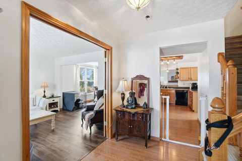 Tiny photo for 8910 Sedona Court, Lewis Center, OH 43035 (MLS # 225044918)