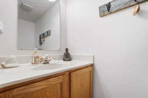 Tiny photo for 8910 Sedona Court, Lewis Center, OH 43035 (MLS # 225044918)