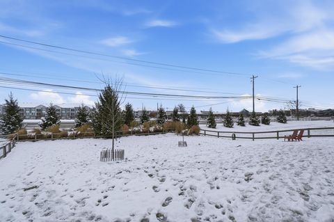 Tiny photo for 8910 Sedona Court, Lewis Center, OH 43035 (MLS # 225044918)