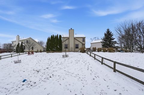 Tiny photo for 8910 Sedona Court, Lewis Center, OH 43035 (MLS # 225044918)
