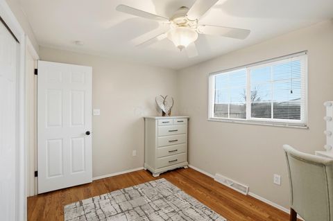 Tiny photo for 73 Fairdale Avenue, Westerville, OH 43081 (MLS # 226000530)