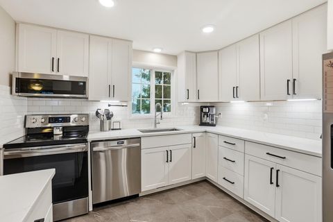 Tiny photo for 73 Fairdale Avenue, Westerville, OH 43081 (MLS # 226000530)