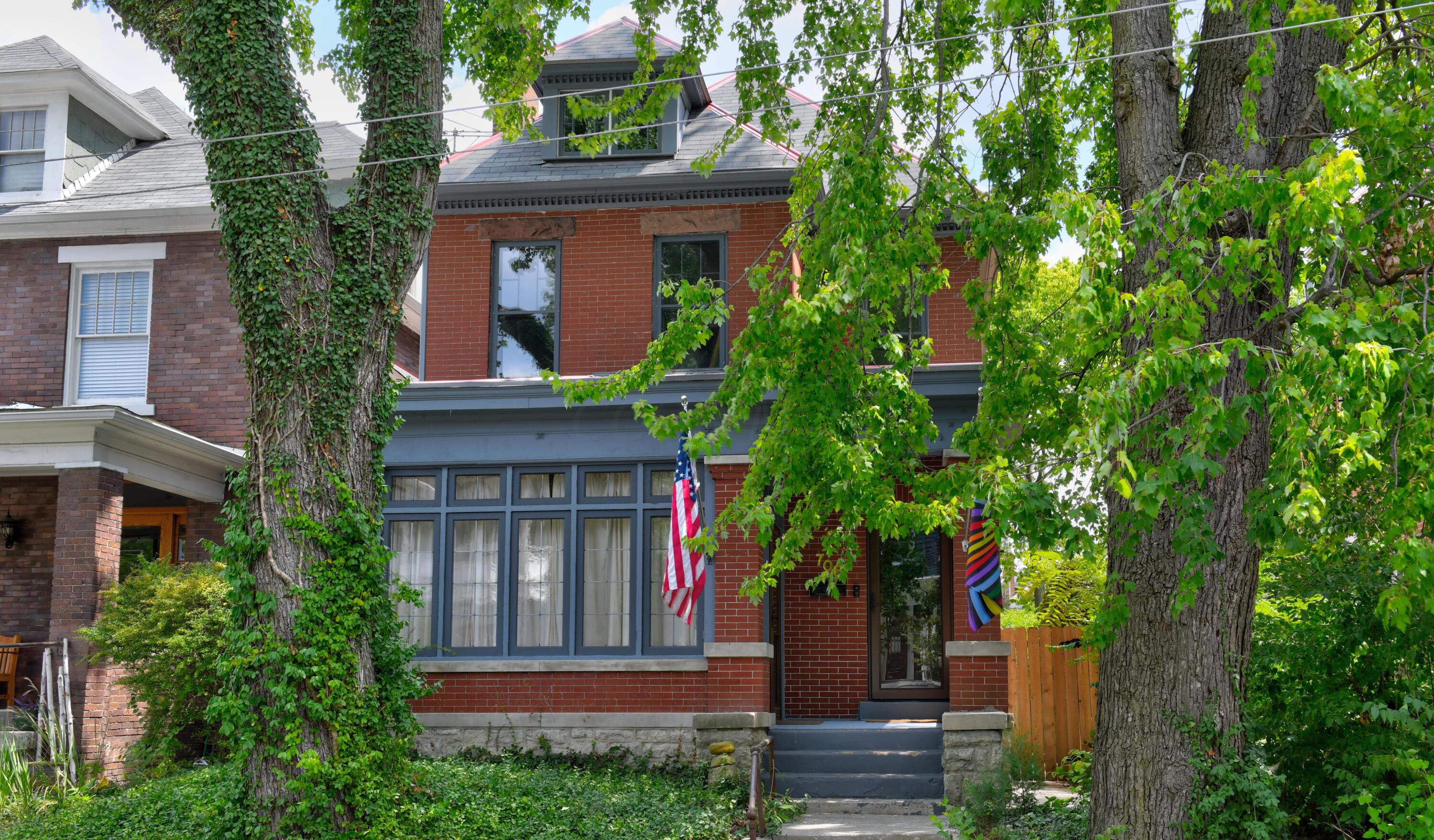 View Columbus, OH 43205 house