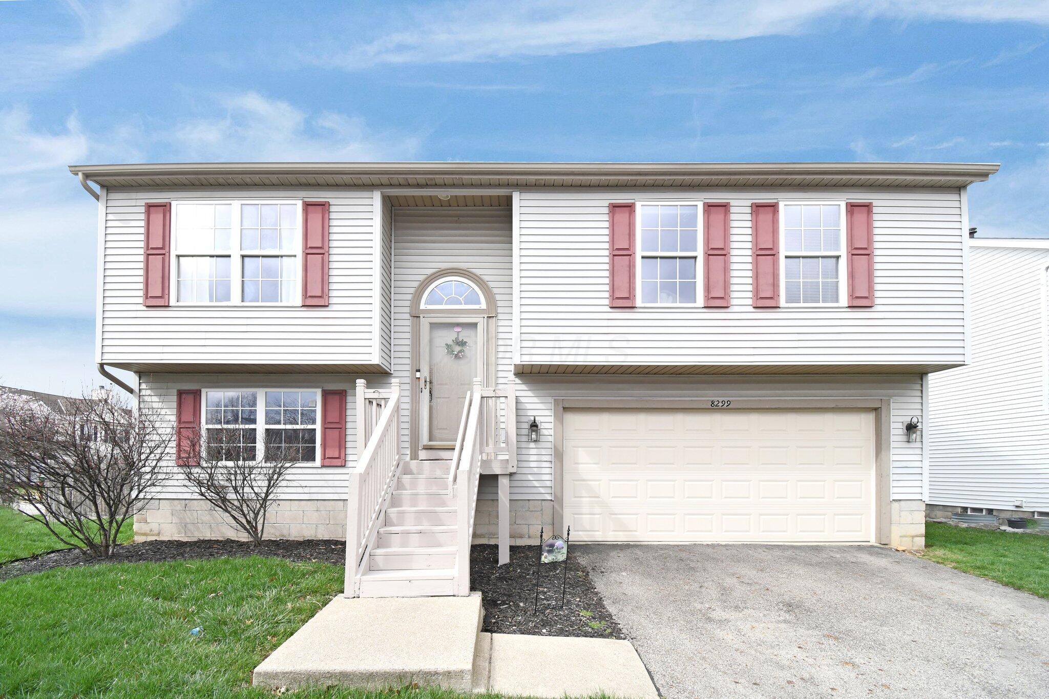 8299 Creekstone Lane, Blacklick, Ohio image 1